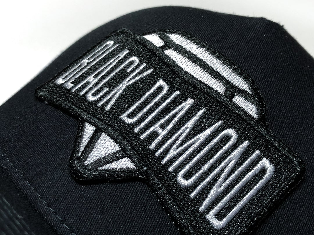 OG Emblem – Black/White